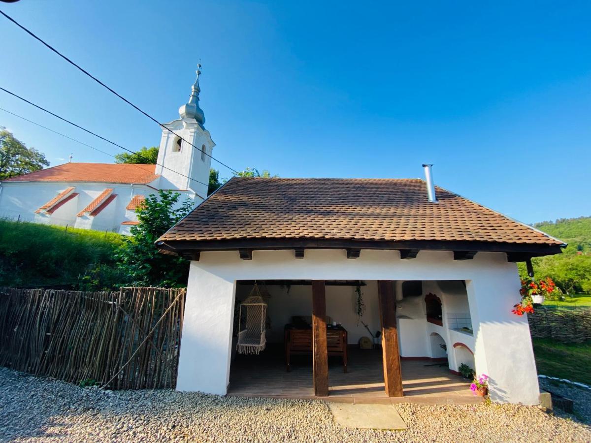 Slow Living Cottage, Dobolii De Sus Esterno foto