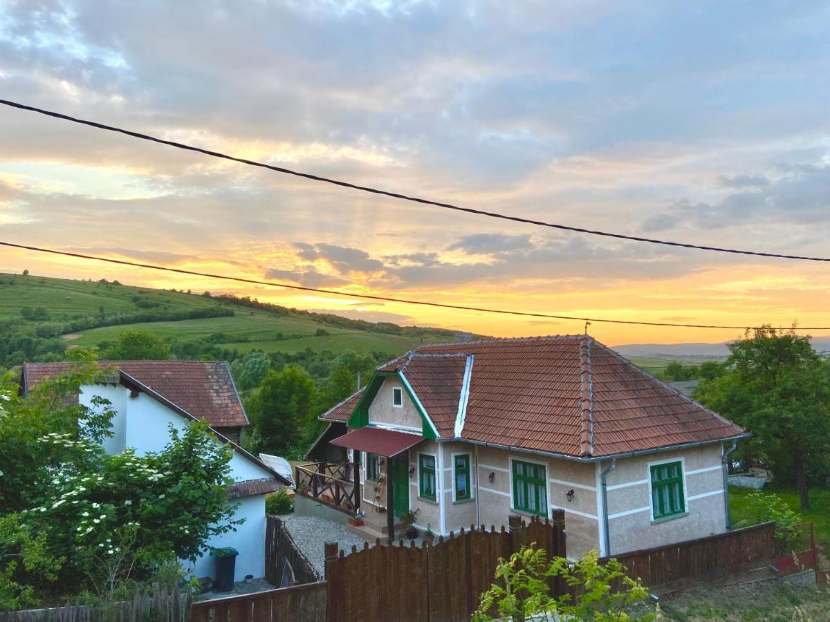 Slow Living Cottage, Dobolii De Sus Esterno foto